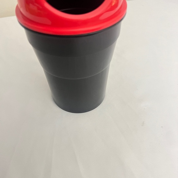 New Plastic Car Cup holder Garbage Can. Portable Trash Can for car, Office (Red) - Picture 11 of 11